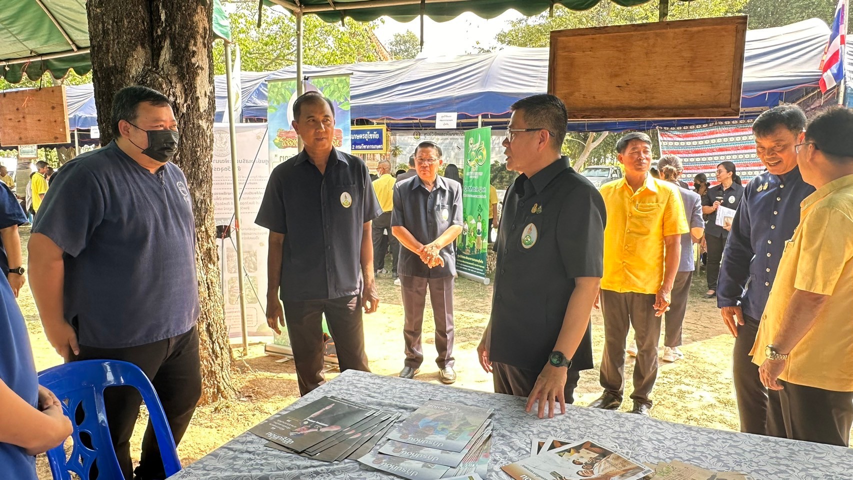 title - ส.ป.ก.สุโขทัย ร่วมโครงการคลินิกเกษตรเคลื่อนที่ในพระราชานุเคราะห์ สมเด็จพระบรมโอรสาธิราชฯ สยามกุฎราชกุมาร